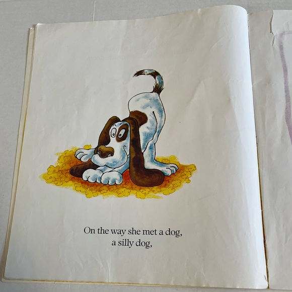 Big book: Silly Sally - Picture 4 of 9